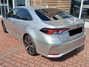 Toyota Corolla XII Sedan Facelifting 1.8 Hybrid 140KM 2025 Od ręki - Style 1.8 Hybrid 140KM | Podgrzewane fotele!, zdjęcie 2