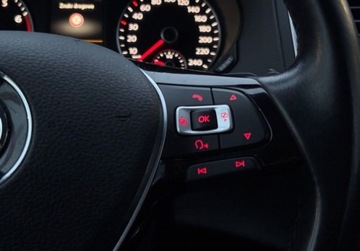 Volkswagen Sharan II Van Facelifting 1.4 TSI 150KM 2022 Volkswagen Sharan 1.4TSI 150KM DSG Highline Bixenon CarPlay FV23 SAlon PL, zdjęcie 26