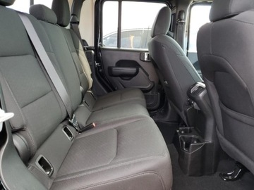 Jeep 2022 Jeep Gladiator 2022r., Sport, od ubezpieczalni 3.6 Benzyna 285KM, zdjęcie 9