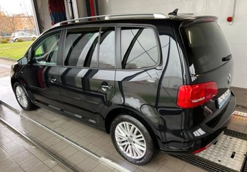 Volkswagen Touran II 1.6 TDI 105KM 2014 Volkswagen Touran Sprowadzony Zarejestrowany Numer VIN w ogloszeniu 1.6, zdjęcie 10