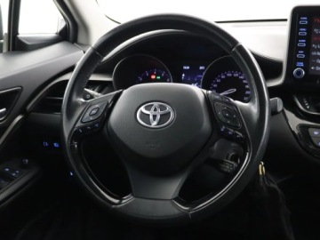 Toyota C-HR I Crossover 1.2L Turbo 116KM 2019 Toyota C-HR 1.2 Turbo, Salon Polska, zdjęcie 18