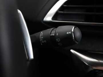 Peugeot 3008 II Crossover Facelifting  1.2 PureTech 130KM 2023 Peugeot 3008 Allure Pack Full LED PDC automat, zdjęcie 35