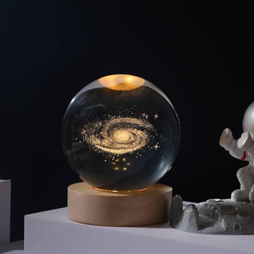 LAMPKA NOCNA 3D Z KRYSZTAŁOWEJ KULI + ŚWIECĄCA PODSTAWA 16 KOLORÓW
