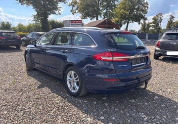 Ford Mondeo V Kombi 2.0 TDCi 150KM 2018 Ford Mondeo 2.0D 150KM TYTANIUM led hak navi kamera zadbany 2.0 Diesel, zdjęcie 3