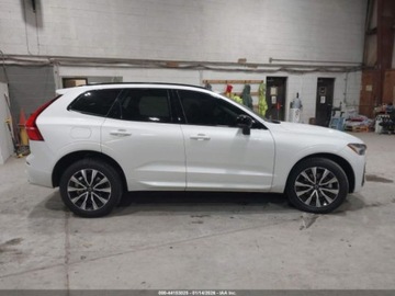 Volvo XC60 II 2024 Volvo XC 60 2024 VOLVO XC60 B5 CORE DARK THEME 2.0 Benzyna 247KM, zdjęcie 4