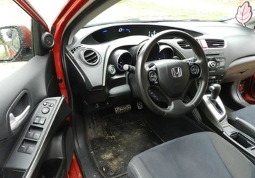 Honda Civic IX Hatchback 5d 1.8 i-VTEC 142KM 2014 Honda Civic sliczna zadbana 1,8 AUTOMAT 1wlascicielka 1.8 Benzyna 142KM, zdjęcie 13