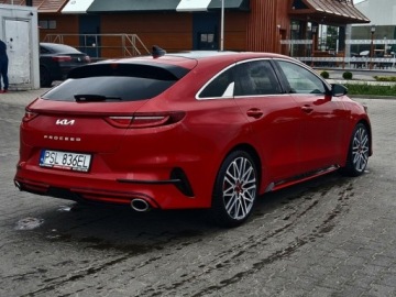 Kia Proceed Shooting Brake Facelifting 1.6 T-GDI 204KM 2023 KIA Proceed GT 1.6T 204KM FULL LED Panorama Kamera Virtual Aktywne wydechy, zdjęcie 4
