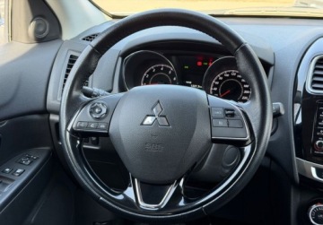 Mitsubishi ASX I SUV Facelifting 2016 1.6 117KM 2017 Mitsubishi ASX 1.6 117KM Xenon Key-less Kamera CLIMATRONIC Bezwypadkowy Se, zdjęcie 17