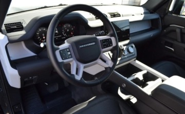 Land Rover Defender IV (L663) 90 3.0D R6 300KM 2024 Land Rover Defender 110 D300 X-Dynamic SE Dealer BMW Bonkowscy Gorzow Wlkp., zdjęcie 4