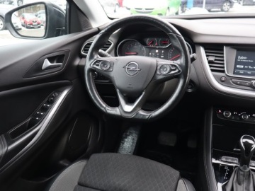 Opel 2020 Opel Grandland 1.2 Turbo, Salon Polska, zdjęcie 6