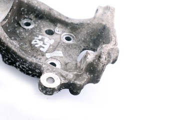 BMW E60 Поворотный кулак левый 6760953