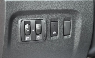 Renault Captur I Crossover 0.9 Energy TCe 90KM 2016 Renault Captur X-MOD Benzyna Klimatyzacja Nawigacja Benzyna 90KM, zdjęcie 22