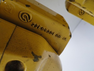 MERCEDES W213 213 W205 205 ZACISK 63 AMG TYLNE BREMBO TYŁ 22E01001 22E01002