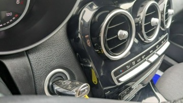 Mercedes Klasa C W205 2016 Mercedes C 180 1.6CDi 115PS OPŁACONY Bezwypadkowy, zdjęcie 22