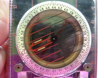 КОМПАС ВРАЩАЮЩИЙСЯ ПРАВИЛЬНИК SILVA