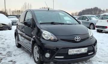 Toyota Aygo I Hatchback 5d Facelifting 1.0 VVT-i 68KM 2014 Toyota Aygo 1,0 Ben 68 km Benzyna 68KM, zdjęcie 1