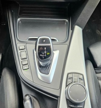 BMW Seria 3 F30-F31-F34 Touring Facelifting 2.0 320d 190KM 2018 BMW Seria 3 X-DRIVE 4X4, 2.0 Diesel 190 KM, Szwajcaria 2.0 Diesel 190KM, zdjęcie 30