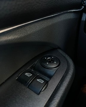 Ford Focus II Hatchback 5d 2.0 Duratec 145KM 2006 Ford Focus C-Max Automat LPG Androit Gwarancja w cenie Warszawa VRJJ 2.0, zdjęcie 27