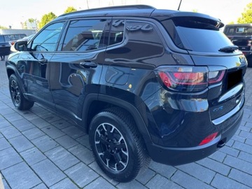 Jeep Compass II SUV Plug-In Facelifting 1.3 GSE T4 240KM 2025 JEEP Compass Trailhawk 1.3 T4 PHEV 4xe aut Suv 240KM 2025, zdjęcie 3