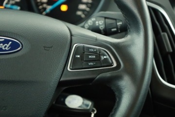 Ford Focus III Kombi Facelifting 1.5 TDCi 95KM 2016 Ford Focus 1.5 TDCi, Salon Polska, Serwis ASO, zdjęcie 13