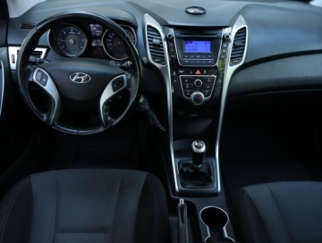 Hyundai i30 II Wagon 1.4 CRDi 90KM 2012 Hyundai i30 1.4 CRDi, Klima, Parktronic,ALU, zdjęcie 6