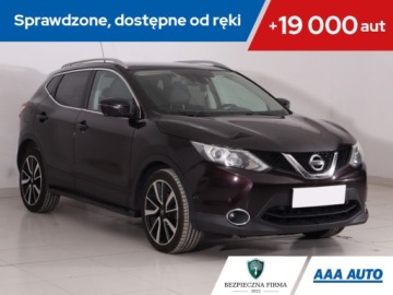 Nissan Qashqai II Crossover 1.6 dCi 130KM 2016 Nissan Qashqai 1.6 dCi, Salon Polska, 4X4, Skóra