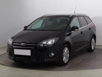 Ford Focus III Hatchback 5d 1.0 EcoBoost 125KM 2013 Ford Focus 1.0 EcoBoost, Navi, Klima, Klimatronic, zdjęcie 1