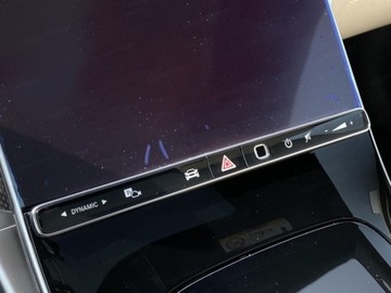 Mercedes CLE Coupe 2.0 300 258KM 2025 MERCEDES-BENZ CLE 300 4-Matic AMG Line 2.0 (258KM) 2025, zdjęcie 9