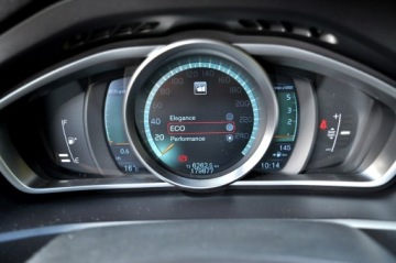 Volvo V40 II Hatchback 1.6 D2 115KM 2013 Volvo V40 Cross Country D2 Cross Country Radar Led, zdjęcie 21