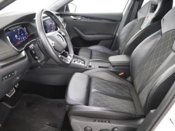 Skoda Octavia IV Kombi 2.0 TDI SCR 200KM 2023 Skoda Octavia Combi 2.0TDI 200KM ACC Hak Matrix Sm, zdjęcie 8