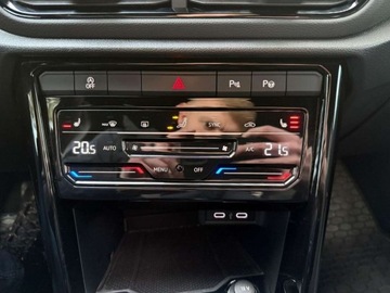 Volkswagen T-Roc I SUV Facelifting 2.0 TSI 190KM 2022 Volkswagen T-Roc 2.0 TSI DSG 4MOTION 190KM STYLE Kamera ACC Matrix ASO Sal, zdjęcie 35