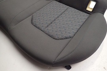 AUDI A1 82A SEDAČKA POHOVKA SEDADLO