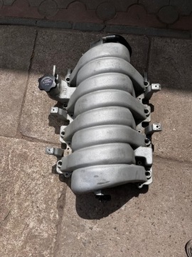 KOLEKTOR NASÁVÁCÍ SACÍ/ZBĚRNÉ DODGE CHARGER 6.1 SRT8 CHRYSLER 300C JEEP WK2 SRT