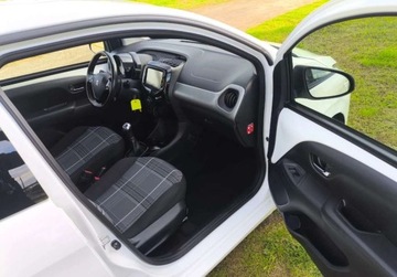 Peugeot 108 1.2 VTi 82KM 2016 Peugeot 108 PureTech 82 Allure 1.2 Benzyna 82KM, zdjęcie 12
