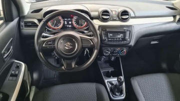 Suzuki Swift VI Hatchback 1.2 DualJet SHVS 90KM 2020 Suzuki Swift 1,2 DualJet SHVS, Hybrid 90 KM, 71 Tys.km, Gwarancja 1.2 90KM, zdjęcie 10