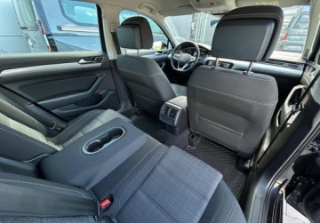 Volkswagen Passat B8 Limousine Facelifting 1.5 TSI EVO 150KM 2021 Volkswagen Passat Business Pakiet Travel Assist, ACC, ergoComfort z masaz, zdjęcie 8