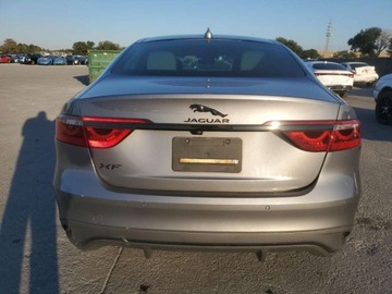 Jaguar XF II 2021 Jaguar XF SE 2021 2.0L 2.0 Benzyna 246KM, zdjęcie 2