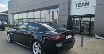 Jaguar XE Sedan 2.0 i4 180KM 2017 Jaguar XE 2.0 Diesel 180KM, zdjęcie 5