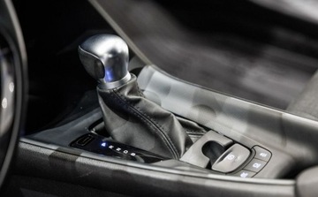 Toyota C-HR I Crossover 1.8 Hybrid 122KM 2019 Toyota C-HR 1.8 Hybrid Premium 1.8 Hybryda 122KM, zdjęcie 32