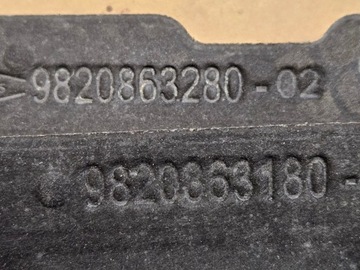 KRYT POD DESKA    KONZOLA SKŘÍŇKA PEUGEOT 208 II E208 9820863280 9820863180