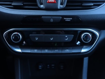 Hyundai i30 III Hatchback 1.4 MPI 100KM 2019 Hyundai i30 1.4 CVVT, Salon Polska, Serwis ASO, zdjęcie 13