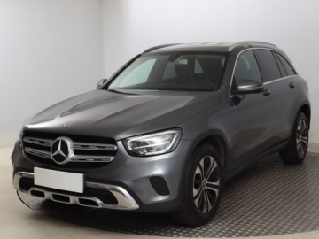 Mercedes GLC C253 SUV Facelifting 2.0 200d 163KM 2020 Mercedes GLC GLC 200 d 4MATIC, Salon Polska, 4X4, zdjęcie 1