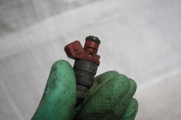 AUDI A6 C5 A4 2.8 PASSAT ИНЖЕКТОР 078133551BA