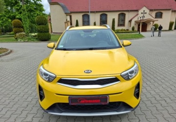 Kia Stonic I Crossover 1.4 DOHC 100KM 2019 Kia Stonic Kupiony w Polsce - benzyna - 1,4 - 100 KM 1.4 Benzyna 100KM, zdjęcie 1