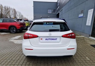Mercedes Klasa A W177/V177 2021 Mercedes-Benz Klasa A Salon PL Bezwypadkowy ASO FV Marza 1.3 Benzyna, zdjęcie 10