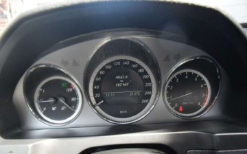 Mercedes Klasa C W204 Limuzyna 1.6 180 K BlueEFFICIENCY 156KM 2009 Mercedes-Benz Klasa C 1.6B Kompresor Navi PDC Grzane Fotele Sprowadzony Op, zdjęcie 35