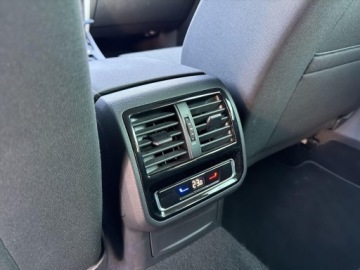 Volkswagen Passat B8 Variant Facelifting 2.0 TDI SCR 150KM 2022 Volkswagen Passat Volkswagen Passat B8 2.0 TDI / B, zdjęcie 38
