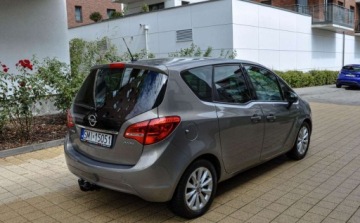 Opel Meriva II Mikrovan 1.4 Turbo ECOTEC 120KM 2010 Opel Meriva 1,4 (120KM) 1.4 Benzyna 120KM, zdjęcie 6