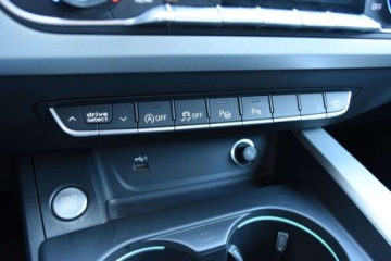 Audi A4 B9 Limousine Facelifting 2.0 40 TFSI 204KM 2020 Audi A4 Limousine SalonPL 204KM TSI mHEV LED Matrix HAK Kamery360 Navi MMI, zdjęcie 25