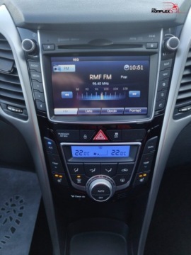 Hyundai i30 II Wagon 1.6 CRDi 110KM 2014 Hyundai i30 1.6 CRDI 110KM Navi Kamera Cofania Pierwszy wlasciciel 1.6, zdjęcie 14